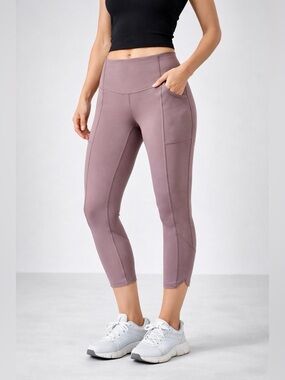 Lululemon plum High-Waisted Leggings with pockets